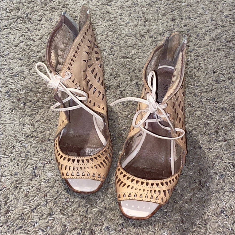 Jeffrey Campbell Rodillo High wedges-SEE PICS